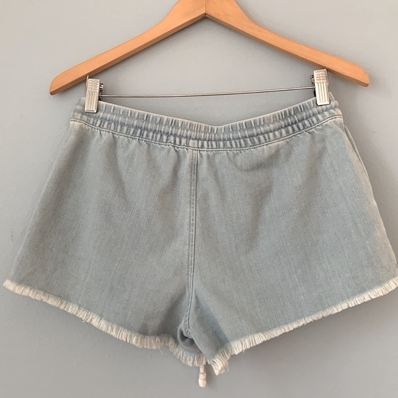 Aerie • Chambray Frayed Jean Shorts With Elastic Drawstring Waist Size Small - Picture 5 of 8